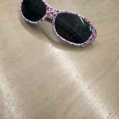 Slnečné okuliare kindermaat, ako bolo nahlásené IKEA Zaventem pomocou iLost