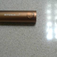 Lápiz labial, ha sido reportado por Relais Azalys con iLost