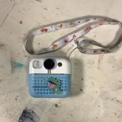 Cámara Dino, segundo informou Artis usando iLost