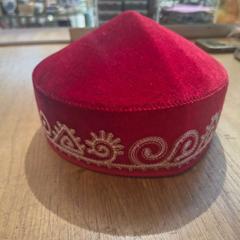 Hat, as reported by Hortus using iLost