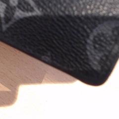 Peněženka hassan, jak nahlášeno Walibi Holland pomocí iLost