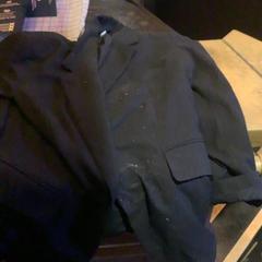 Blejzr Zwart gestreept, jak nahlášeno Café Leentje pomocí iLost