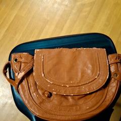 Saco, como reportado por IKEA Paris - Plaisir utilizando o iLost