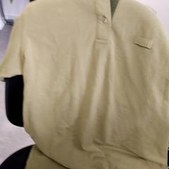 Suèter, segons ha informat Arriva Infoshop Enschede mitjançant iLost