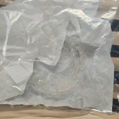 Strojček na zuby, como reportado por IKEA Bratislava utilizando o iLost