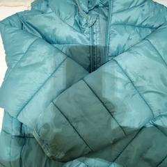 Abrigo Bleu turquoise, ha sido reportado por IKEA Hénin-Beaumont con iLost