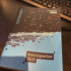 Boek, segundo informou Van der Valk Hotel Utrecht usando iLost