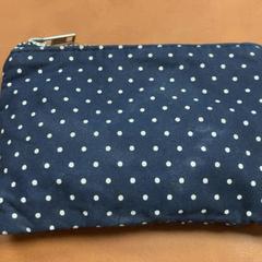 Brieftasche Brown, gemeldet von Connexxion Amstelland-Meerlanden Schiphol Zuid über iLost