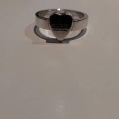 Joieria & Anell Silver, segons ha informat Campus Den Haag mitjançant iLost