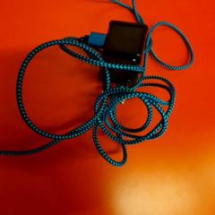 Oplader, zoals gemeld door UvA REC met iLost
