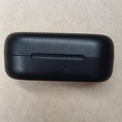 Funda per a auriculars Zwart, segons ha informat Qbuzz GD Groningen Peizerweg mitjançant iLost