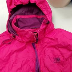 Clothing Jas roze, as reported by Centraal magazijn using iLost