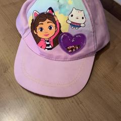 Cap, as reported by Pathé Arnhem using iLost