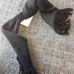 Châle Zwart, a été signalé par Connexxion Amstelland-Meerlanden Schiphol Zuid utilisant iLost