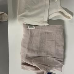 Roupa, segundo informou Silver Sands Beach usando iLost