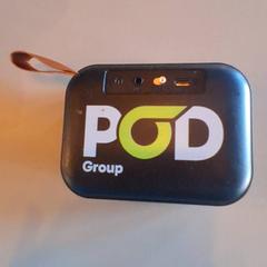 Caixa de son POD speaker, segundo informou Familiepark Drievliet usando iLost