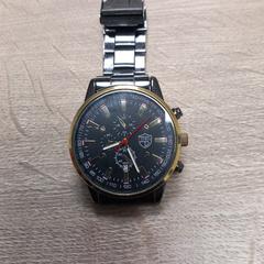 Rellotge, segons ha informat Pouw Vervoer mitjançant iLost