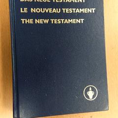 Biblia, segundo informou Inntel Hotels Amsterdam Centre usando iLost