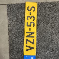 Kentekenplaat, segundo informou a iLost