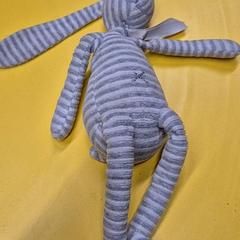 Mysig leksak Wit grijs, rapporterat av IKEA Delft med iLost