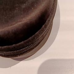 Sunglasses, as reported by De Efteling using iLost