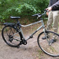 Grijze fiets, dames, b'twin, ako bolo nahlásené iLost