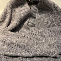 Sweter rozpinany, zgłoszono przez IKEA横浜 przy użyciu iLost