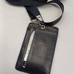 Porte clé collier, a été signalé par GVB utilisant iLost
