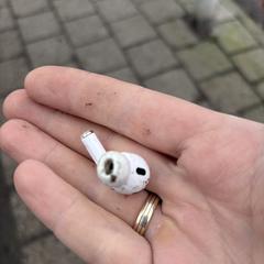 Linker apple airpod an iLost gemeldet