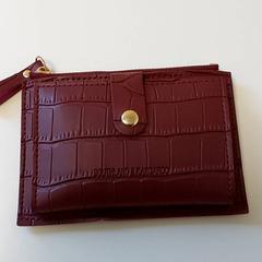 Lommebok Tasia, som rapportert av Centraal magazijn ved bruk av iLost