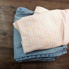 بنطلون جينز، كما تم الإبلاغ عنه بواسطة Inntel Hotels Amsterdam Centre عبر iLost