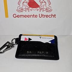 Pasjeshouder Scott-Emuakpor, jak nahlášeno Gemeente Utrecht pomocí iLost