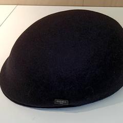 Czapka Zwarte, zgłoszono przez IKEA Groningen przy użyciu iLost