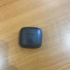Pouzdro na airpods, jak nahlášeno Arriva Achterhoek-Rivierenland pomocí iLost