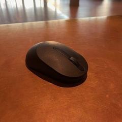 İLost kullanarak Van der Valk Hotel Deventer tarafından bildirildiği gibi Bilgisayar faresi Zwart