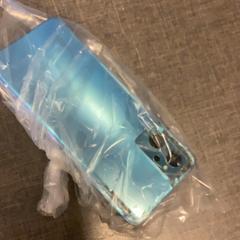 Smartphone Realme, a été signalé par MEININGER Hotel Brussels City Center utilisant iLost