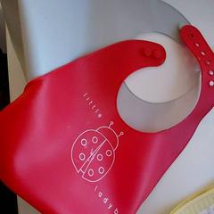 Bavoirs がiLostで IKEA Orléans - Ardon によって報告されました