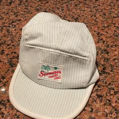 Cap Blue white stripes, ha sido reportado por Pathé Nijmegen con iLost