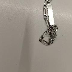 Polsera, segons ha informat IKEA Clermont Ferrand mitjançant iLost