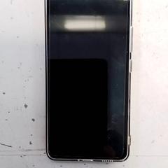 Telefon, jak nahlášeno Hermes Eindhoven pomocí iLost