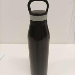 Butelka do picia, zgłoszono przez Vrije Universiteit Brussel (VUB) przy użyciu iLost