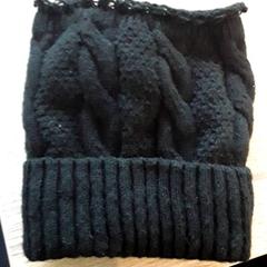 Beanie, como reportado por EBS Tramplein utilizando o iLost