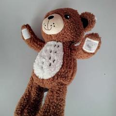 صفعة محبوبة & شخصيات الأكشن والدمى والحيوانات المحشوة والدمى، كما تم الإبلاغ عنه بواسطة Twisto عبر iLost