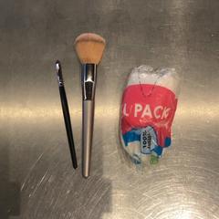 Maquillaje, ha sido reportado por MEININGER Hotel Leipzig Hauptbahnhof con iLost