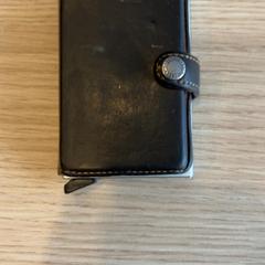 Kártyatartó, amint azt Pathé Groningen az iLost segítségével jelentette.