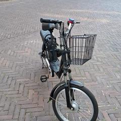 Bromfiets, segundo informou a iLost