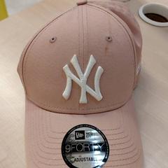 Cap, as reported by IKEA Tours using iLost