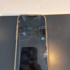 Iphone Wit がiLostで Arriva Limburg Zuid によって報告されました