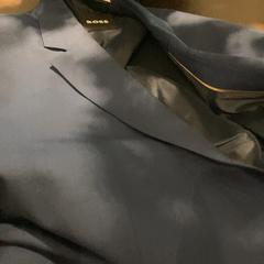 Suit jacket Blue, zoals gemeld door Van der Valk Hotel Heerlen met iLost