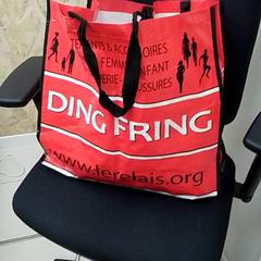 Borsa, come riportato da ilévia utilizzando iLost